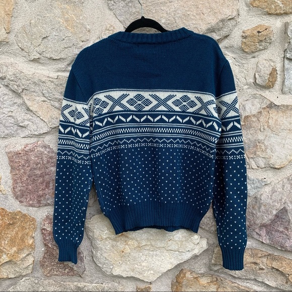 Vintage 1970s Andrew St. John sweater size medium - Picture 4 of 5